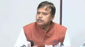 मंत्री जी अफसरो की नकेल कसिए